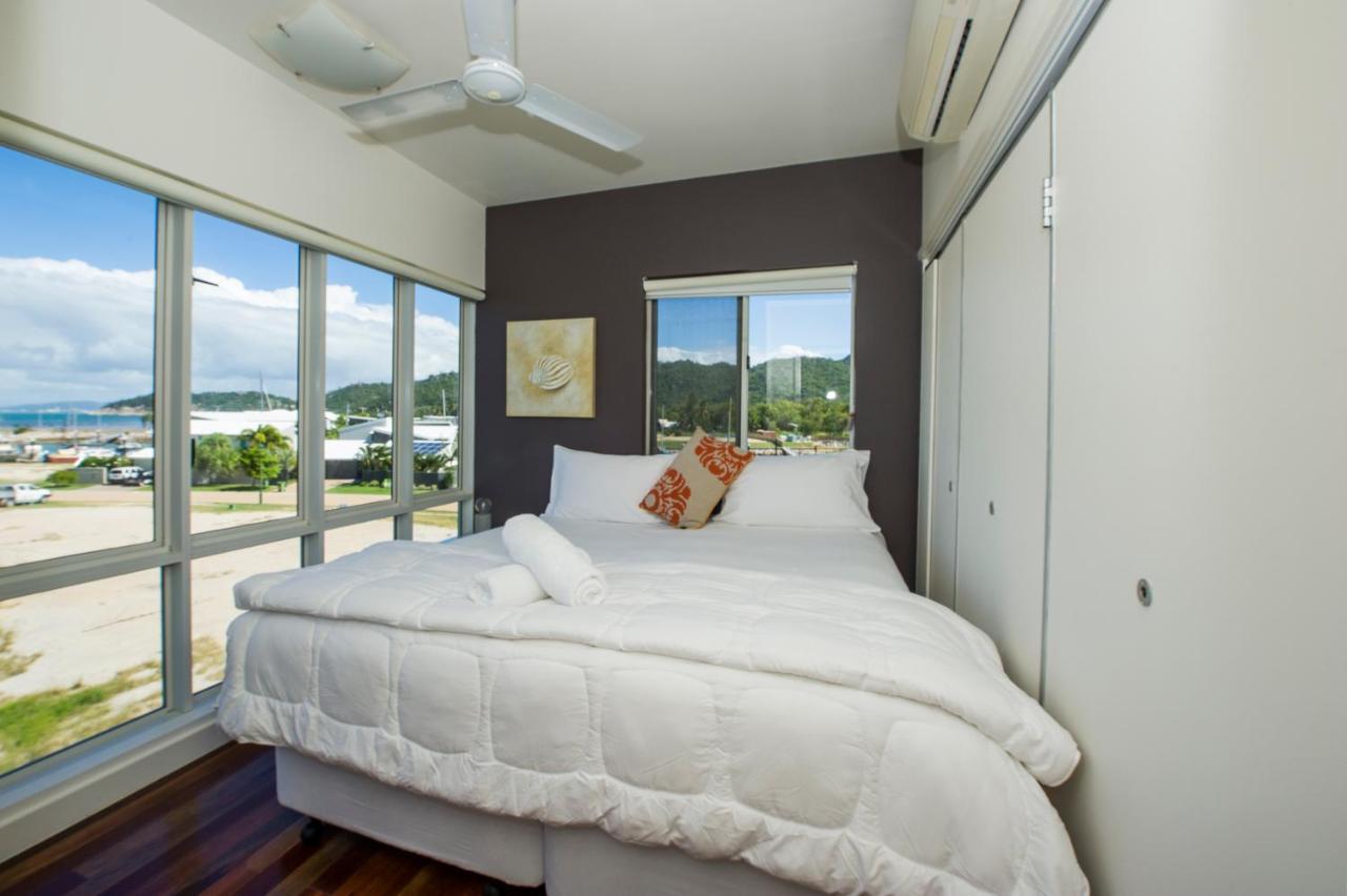 Beachside Magnetic Harbour Apartments Nelly Bay Eksteriør billede